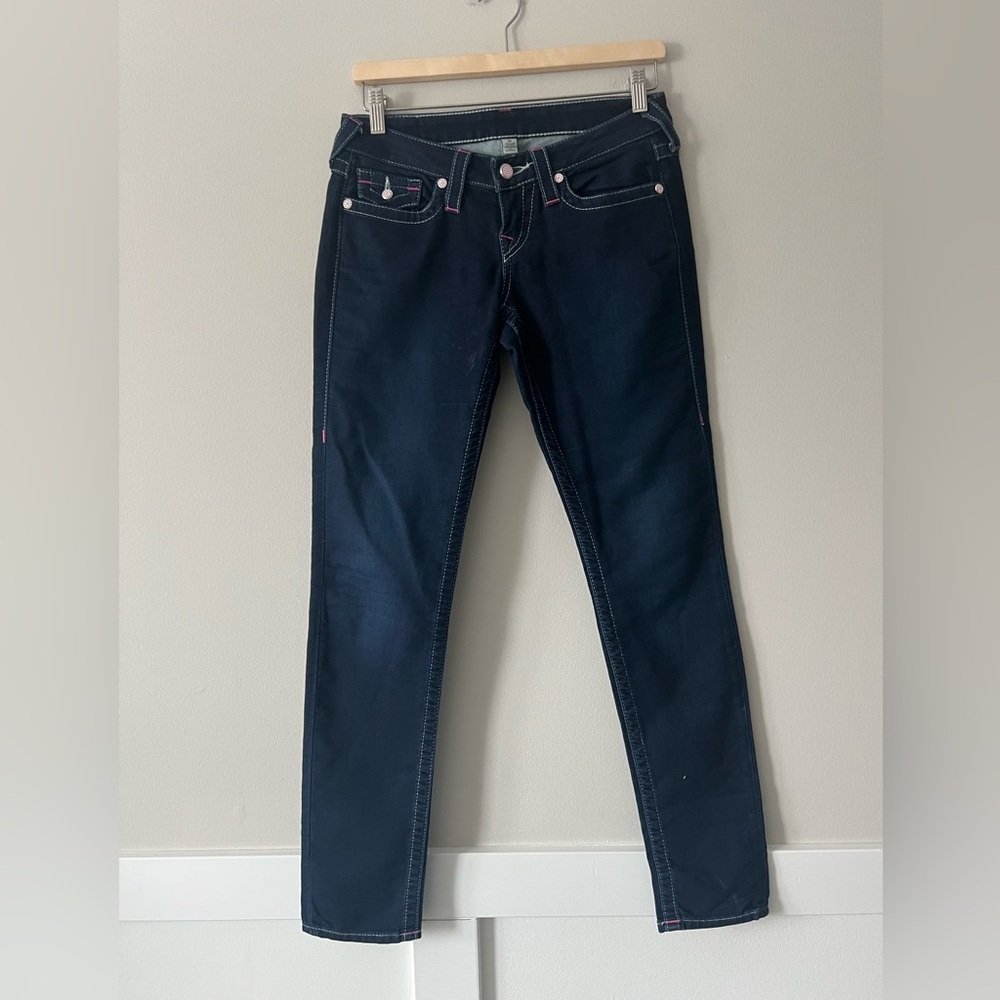 True Religion Skinny Jeans Dark Wash Pink Stitching Size 26 Low Rise